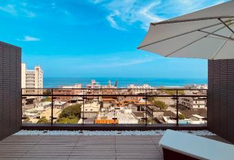 La Vie - Ocean Paradise has Balcony rooms