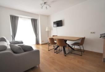 Venecia allows 18 year olds to book a room