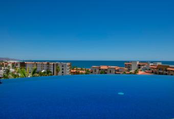 Casa Julieta has Balcony rooms