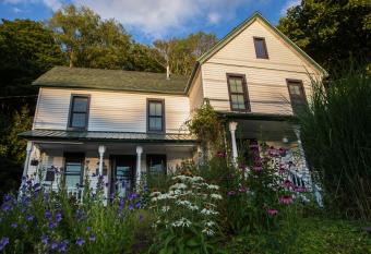 The Yarra allows 18 year olds to book a room
