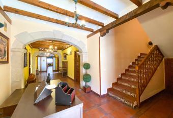 Posada Los Leones has Balcony rooms