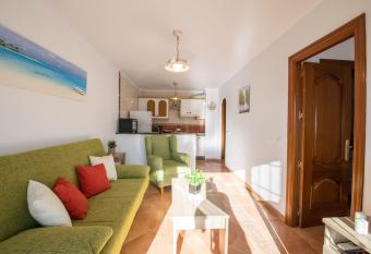 Bonito apartamento en Frigiliana has Balcony rooms