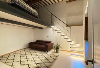 Teo   s house    la casa ideale per il relax has Balcony rooms