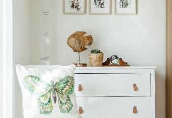 RubHa Garden Velence allows 18 year olds to book a room