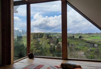 Odmor s pogledom na vinograde has Balcony rooms