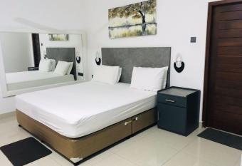 Burberry residencies has Balcony rooms