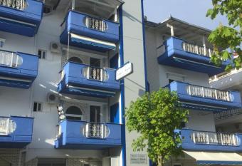 Fotini s Beach has Balcony rooms