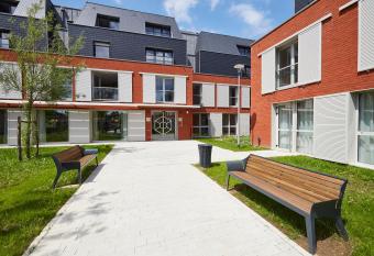 Le Domaine des Diamants Blancs has Balcony rooms