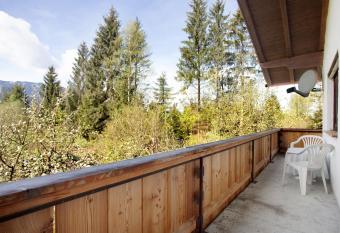Wohnung Hochstaufen has Balcony rooms