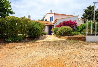 Bienvenue chez Tao has Balcony rooms