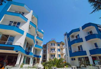 National+ has Balcony rooms