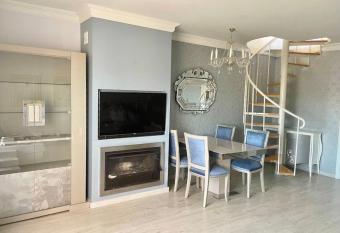 Pinares has Balcony rooms