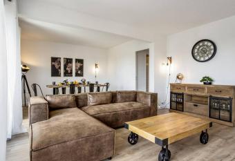 Anglet 3ch proche Bayonne & Biarritz 10  de la plage has Balcony rooms