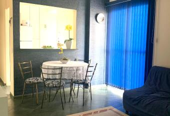 Venha conhecer o meu lar allows 18 year olds to book a room