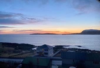 Newly renovated house with garden and ocean view has Balcony rooms