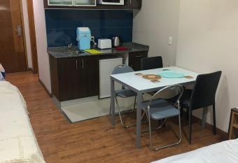 Apart Civico Art. MAR  A ELINA 2 - PLENO CENTRO has Balcony rooms