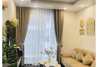 Lucky Homestay has Balcony rooms