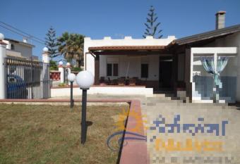 Villa Paola has Balcony rooms