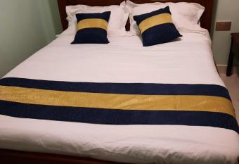 Blue Panda Holiday Home has Balcony rooms