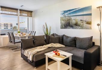 Haus O-5-2 has Balcony rooms