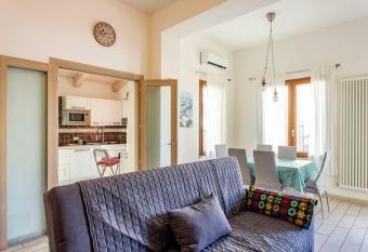 Casa Kurama allows 18 year olds to book a room