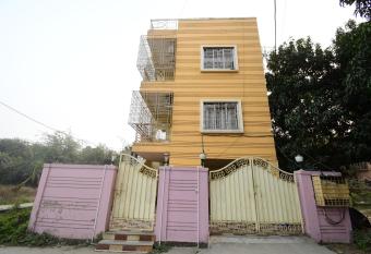 Vertigo INN (Arham Villa) has Balcony rooms