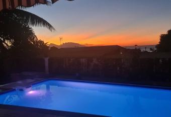 Logement ahia allows 18 year olds to book a room