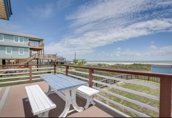 Pelican on Sand Dune - Ocean view! has Balcony rooms