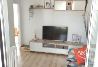 Mirador del Oja has Balcony rooms