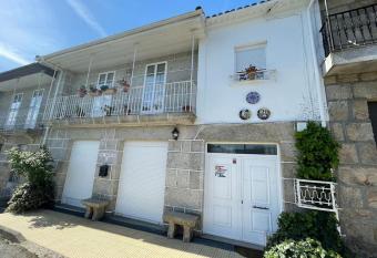 Casa de Los Abuelos has Balcony rooms