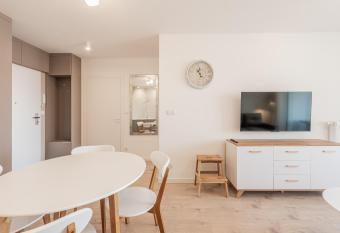 Horyzont Apartamenty -Ba  tycka 22- Blisko morza - Prywatny parking allows 18 year olds to book a room