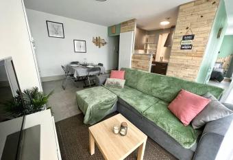 Le Khoros - Proche plage has Balcony rooms