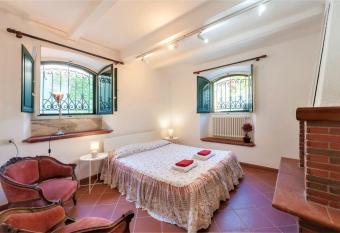 Villa Novecentesca in VERSILIA - Beach House - has Balcony rooms
