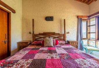 Bird Songs -Levitate at Ramgarh by Roamhome has Balcony rooms