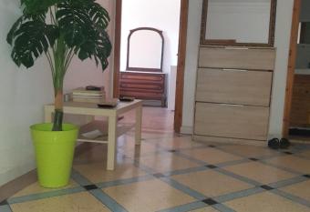 NIDAL OUB has Balcony rooms