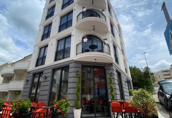 Baba s Hotel & Spa has Balcony rooms