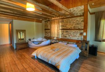 Hotel Apsis allows 18 year olds to book a room