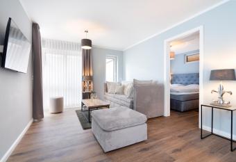 Sturmfrei Lounge 2 has Balcony rooms