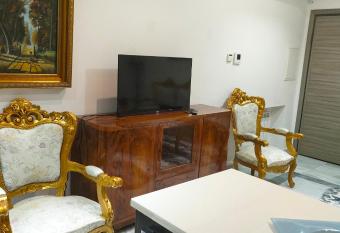 Appartement haute standing allows 18 year olds to book a room