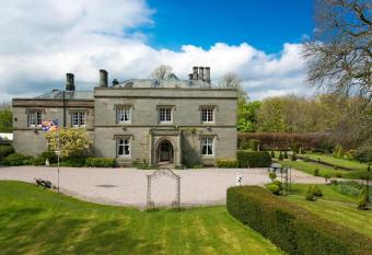 Calthwaite Hall Bed & Breakfast allows 18 year olds to book a room