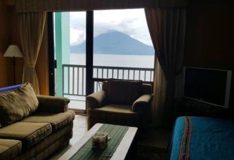 Apartamento - La Riviera Atitl  n has Balcony rooms