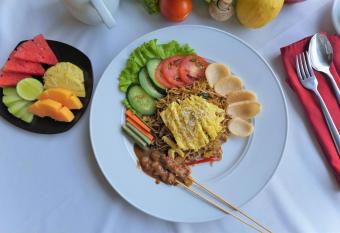 Private Pool Villa In Kuta has Balcony rooms