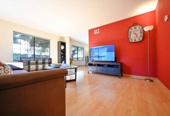 Quiet 2B2.5B home in San Jose has Balcony rooms