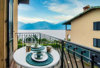 Salvia - by My Home in Como has Balcony rooms