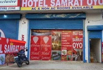 OYO 81254 Hotel Samrat allows 18 year olds to book a room