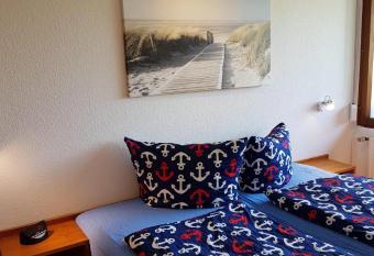 Feriengarten Dahme W 12 allows 18 year olds to book a room