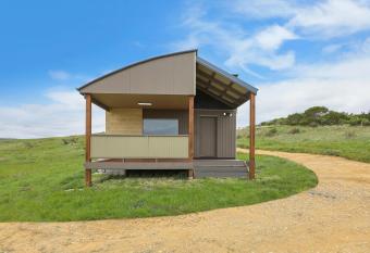 Otway Coastal Villas, 1 Bedroom villa. has Balcony rooms