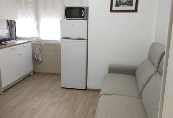 Mimma e Mario Apartment allows 18 year olds to book a room