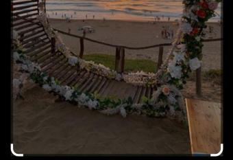 Sunn 7 has Balcony rooms