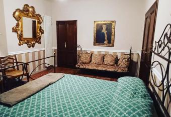Villa Marinsky Pietrasanta , Lucca has Balcony rooms
